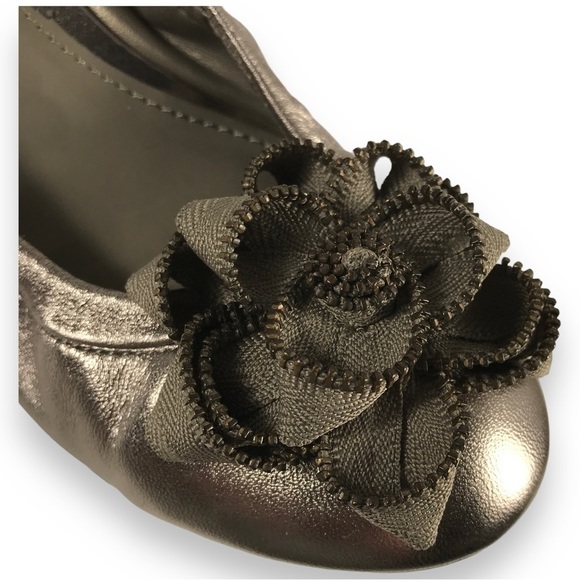 Halogen Frisco Lea Womens Leather Slip On Ballet Flats Pewter Size 6 - Picture 2 of 11